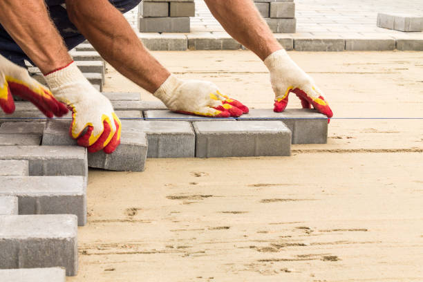 Best Driveway Paving Contractor  in Woodsboro, TX